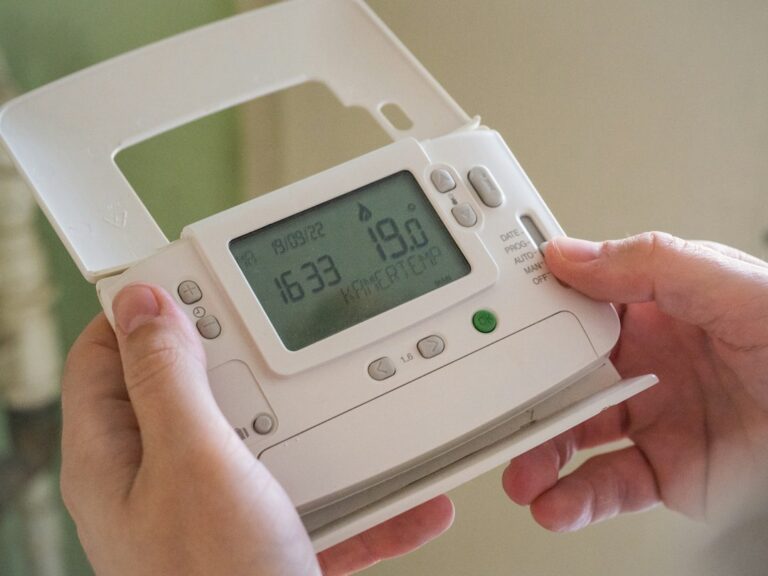 Vloerverwarming op een houten vloer: dit moet je weten