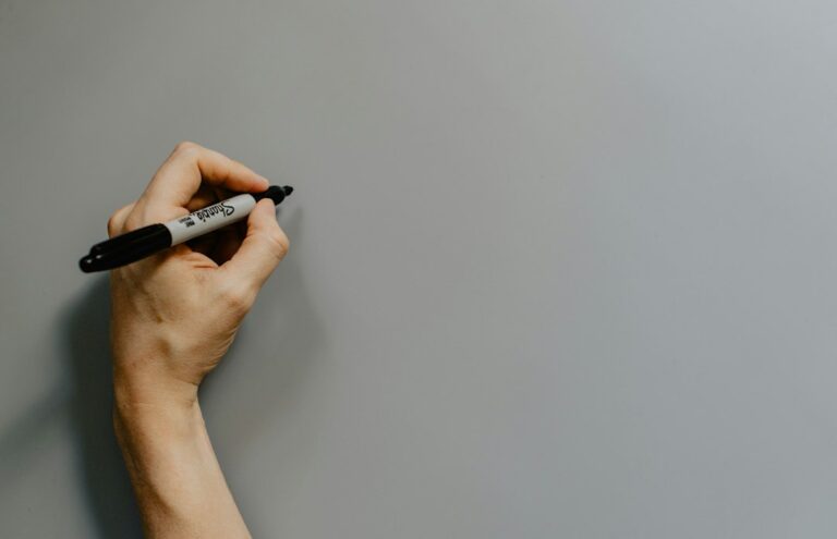 Stift uit kleding verwijderen: zo doe je het stap voor stap